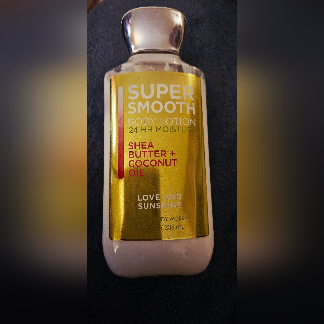 Bath  Bodyworks Body Lotion